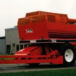 White 9550 pull-type combine