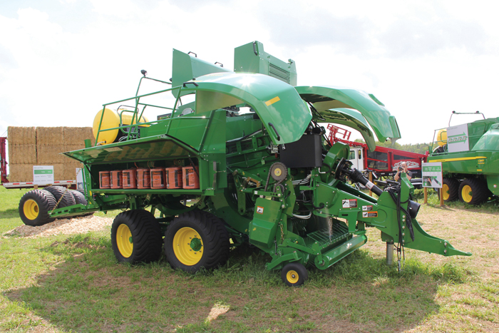 Easy-to-open panels that offer good access along with simple service procedures were two of the key points marketing reps wanted to emphasize about the L Series balers. 