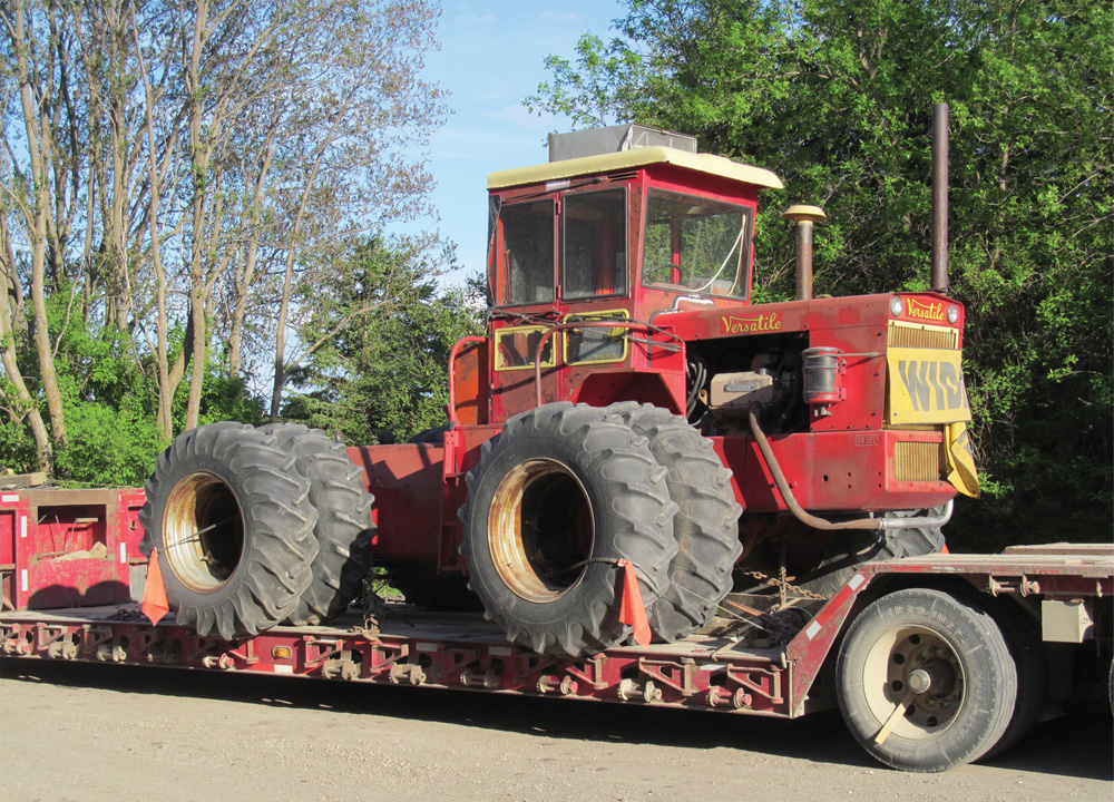 When it arrived, the tractor was in reasonably good mechanical condition but needed a facelift.