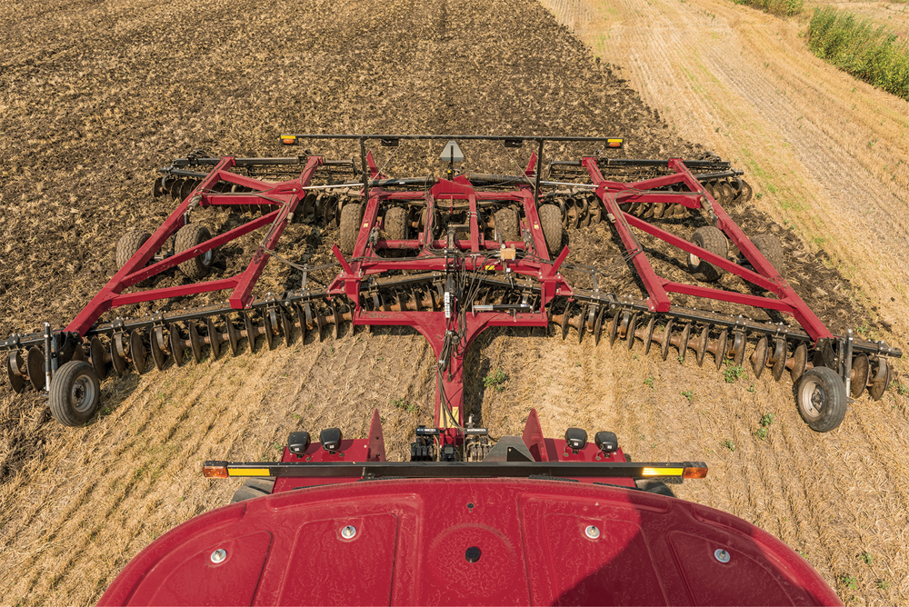 Case IH’s newest tillage offering is the True-Tandem 375 disc, available in working widths up to 37 feet. 