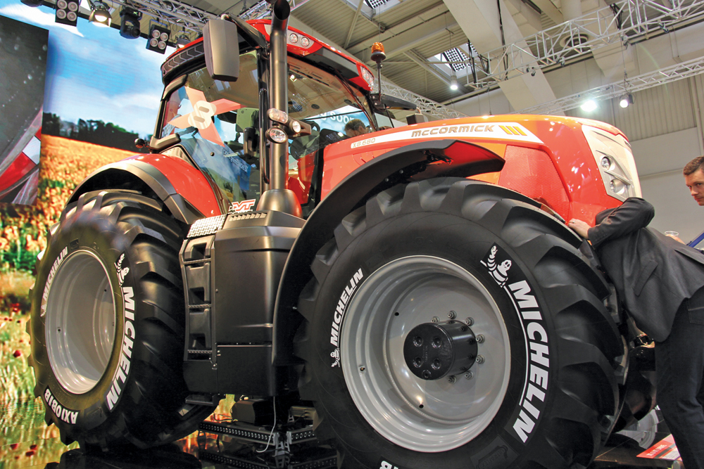 X8 tractors can accommodate some of the largest tire sizes currently available, including 900/60R42.