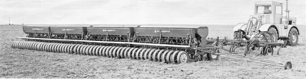 A photo from IH product literature in the early 1960s.