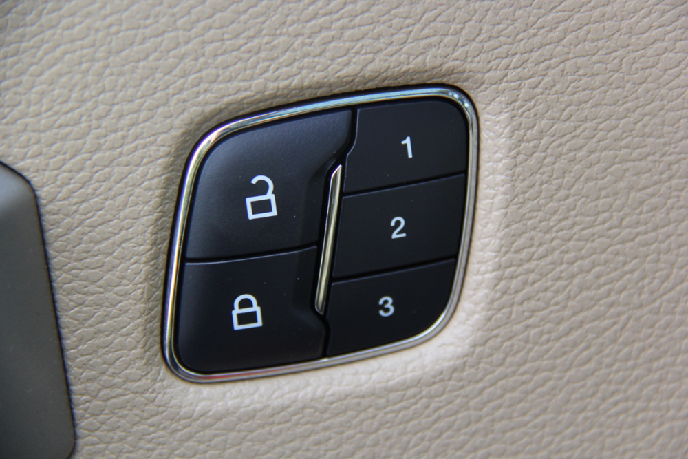 This switch allows drivers to select one of three pre-programmed settings for the adjustable seat and steering wheel positions.