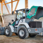 There are manufacturers pursuing the battery vehicle drive route commercially, including Kramer of Germany.