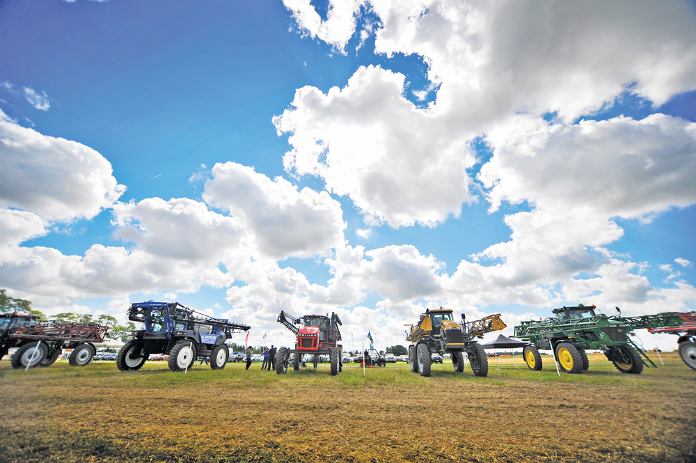 New Ride ’n’ Drive feature at AIM: Self-propelled sprayers