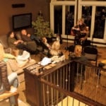 A house concert in the Ringdal living room.