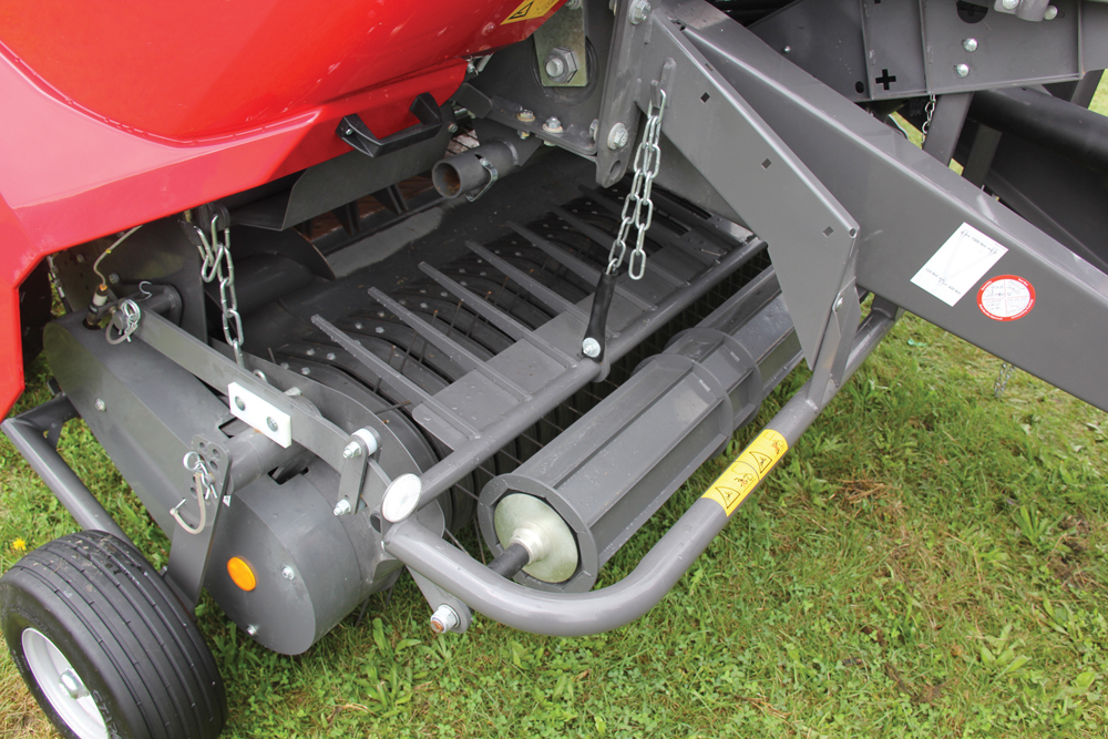 The RB Series balers use an 84-inch wide pickup with more durable tines mounted on five bars.