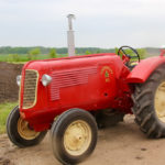 There were a couple of early Cockshutts in the group to represent a brand that originated and remained Canadian through its relatively short life. Examples included this well restored Model 70.