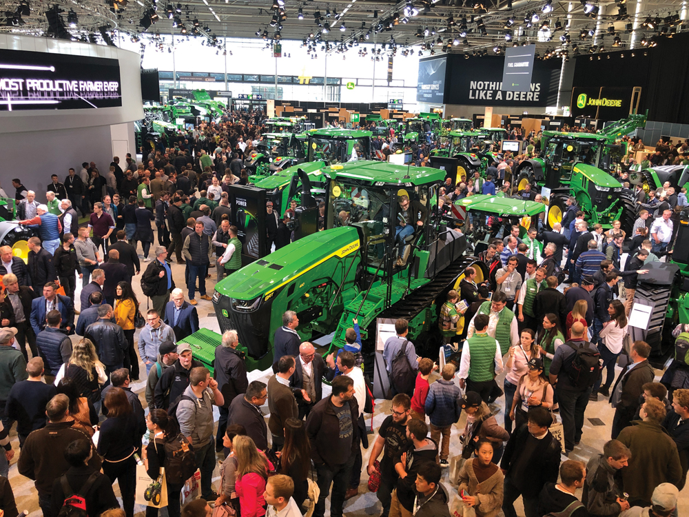 Large crowds gathered on the first preview day for John Deere’s new technology reveals. Many were looking for details around John Deere’s new X9 combine. While there was a prototype on display, technical specs were not available at the show.