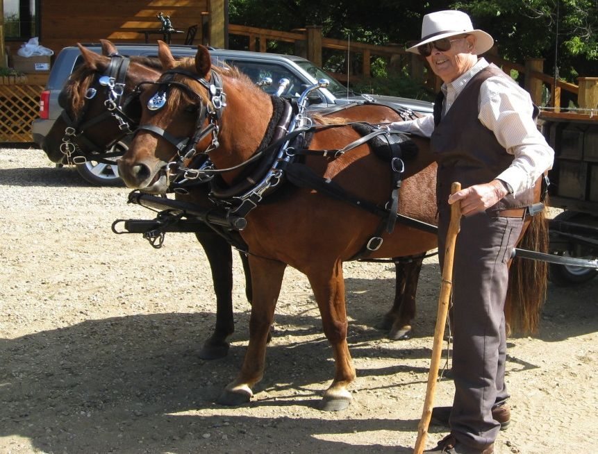 The Saskatchewan Horse Federation named a memorial scholarship for veterinarian Byrnne Rothwell two weeks after his death in 2014. (SaskHorse.ca)
