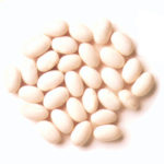 White pea (navy) beans. (PulseCanada.com)
