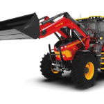 The “heritage” look brought to Versatile brand tractors and sprayers in 2017 continues through to 2020. But some new tractors have been added to the line to wear that livery, particularly the Nemesis line. They’re an addition to the brand’s other five-model MFWD line that offers 2715 to 365 engine horsepower and began production in late 2019.
Three Nemesis tractors offer 175 to 210 horsepower, adding to the lower end of Versatile’s previous MFWD horsepower offerings. 6.7 litre Cummins engines will power all three Nemesis models, and that power gets routed through a 49 km/h. 30 X 15 powershift transmission. And an optional version capable of 50 km/h. is available.
Nemesis tractors can be ordered with either standard or suspended front axles offering a 55-degree turning angle.
A closed-centre hydraulic pump capable of 31 GPM (120 l/min.) comes standard. But buyers can opt for 42 GPM (160 l/min.) upgrade instead. Three SCVs are standard with the lower flow pump. But that can be bumped up to five with the high-flow option.
The brand’s articulated line of four-wheel drive models will continue to top out at 610 horsepower in both wheeled and Delta Track versions. New engine management software and redesigned planetary gear was introduced for 2019 in all the large-frame tractors, resulting in a boost in torque to the drive wheels. That jump, 15 per cent in the Delta Track and seven per cent in the wheeled models, put extra muscle in front of the drawbar by ensuring more of the power from the Cummins engines reaches the ground.