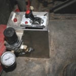 The airline regulator controls the air pressure on the new front drive axle. Pressure is manually added when the load is increased.