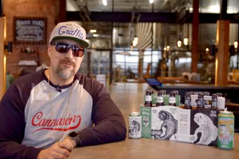 U.S. rapper B-Real (Cypress Hill, Prophets of Rage) has collaborated with Atlanta-based SweetWater Brewing on a variety of its ‘420’ brand of cannabis-scented beer. (Video screengrab from Sweetwaterbrew.com via YouTube)
