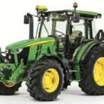 Deere’s 5M series tractors are now available with the higher-spec PowrQuad, clutchless transmission.