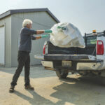 Cleanfarms offers collection bags free of charge to producers across Canada so they can easily return their empty containers to a Cleanfarms collection point for recycling.