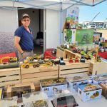 Peter and John
(shown here)
Comben brought
some of their
models and custom
dioramas to the Ag
in Motion farm
show at Langham,
Sask., in July.