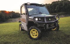 This Sustainable Gator, which was built from a variety of renewable and recycled materials, was a joint effort
between John Deere and Ford.
