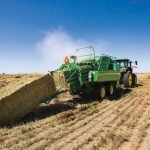 The L134R can produce bales up to 30 per cent denser due to increased plunger force, higher tension and longer bale chamber.