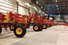 Bourgault’s 9500 Series floating-hitch chisel plows. Photo: file