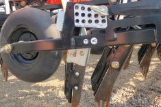 bourgault side band shank