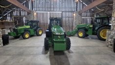 John Deere’s electric tractors