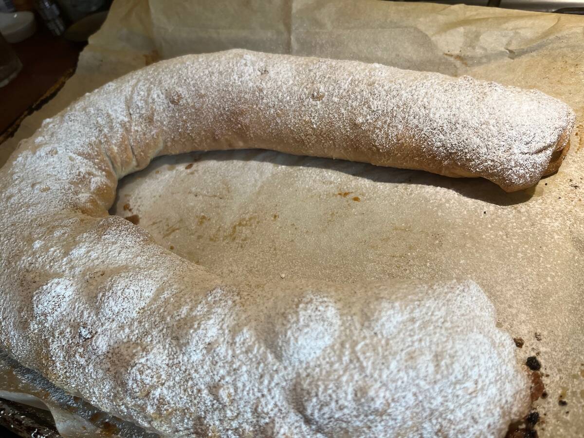 strudel before baking