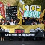 FILE PHOTO: People attend a demonstration called by the French farmers and the Confederation paysanne to protest against the EU-Mercosur free-trade deal between the European Union and the South American countries of Mercosur, in Paris, France, October 14, 2025. Photo: REUTERS/Stephane Mahe
