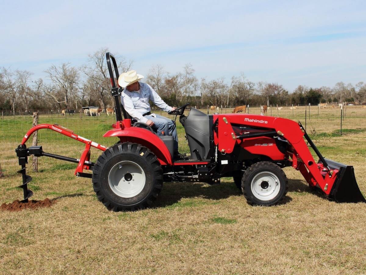 Mitsubishi had built certain Mahindra-branded tractors even before their joint venture, such as this Mahindra 1533 loader shown in 2015. Photo: Mahindra/PRNewsFoto