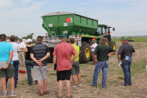 Dry product spreader demonstration