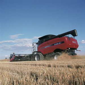 To keep machines rolling safely at harvest, operators need to avoid distractions.